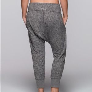 Lorna Jane Harem Style Pant XS